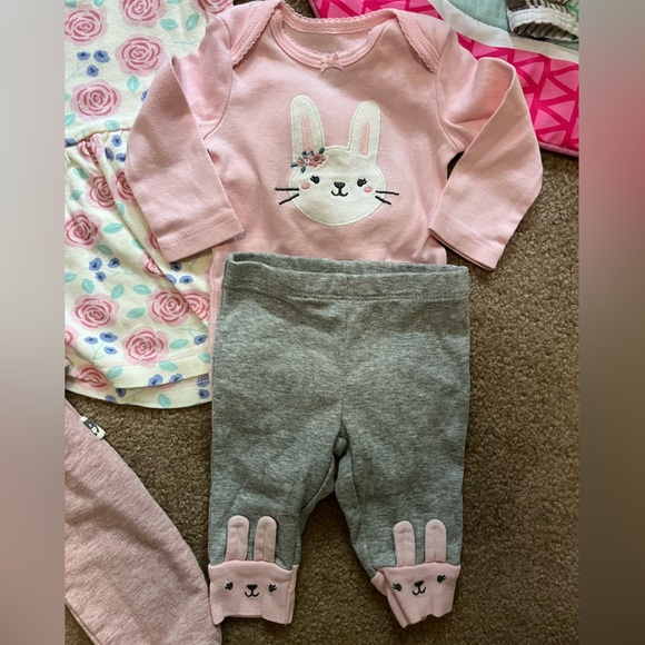 Baby Girl Clothes Bundle - Picture 2 of 4